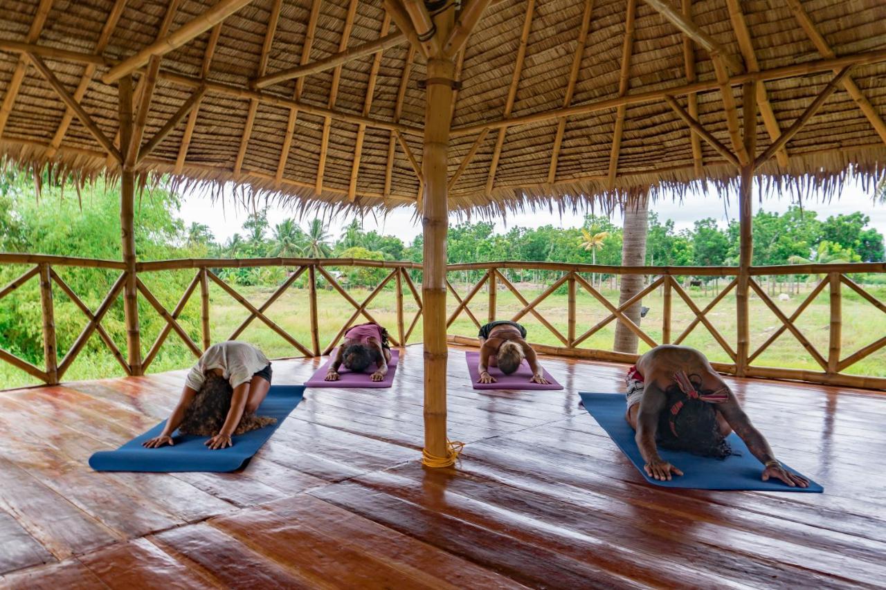 Moalboal Eco Lodge Exterior photo