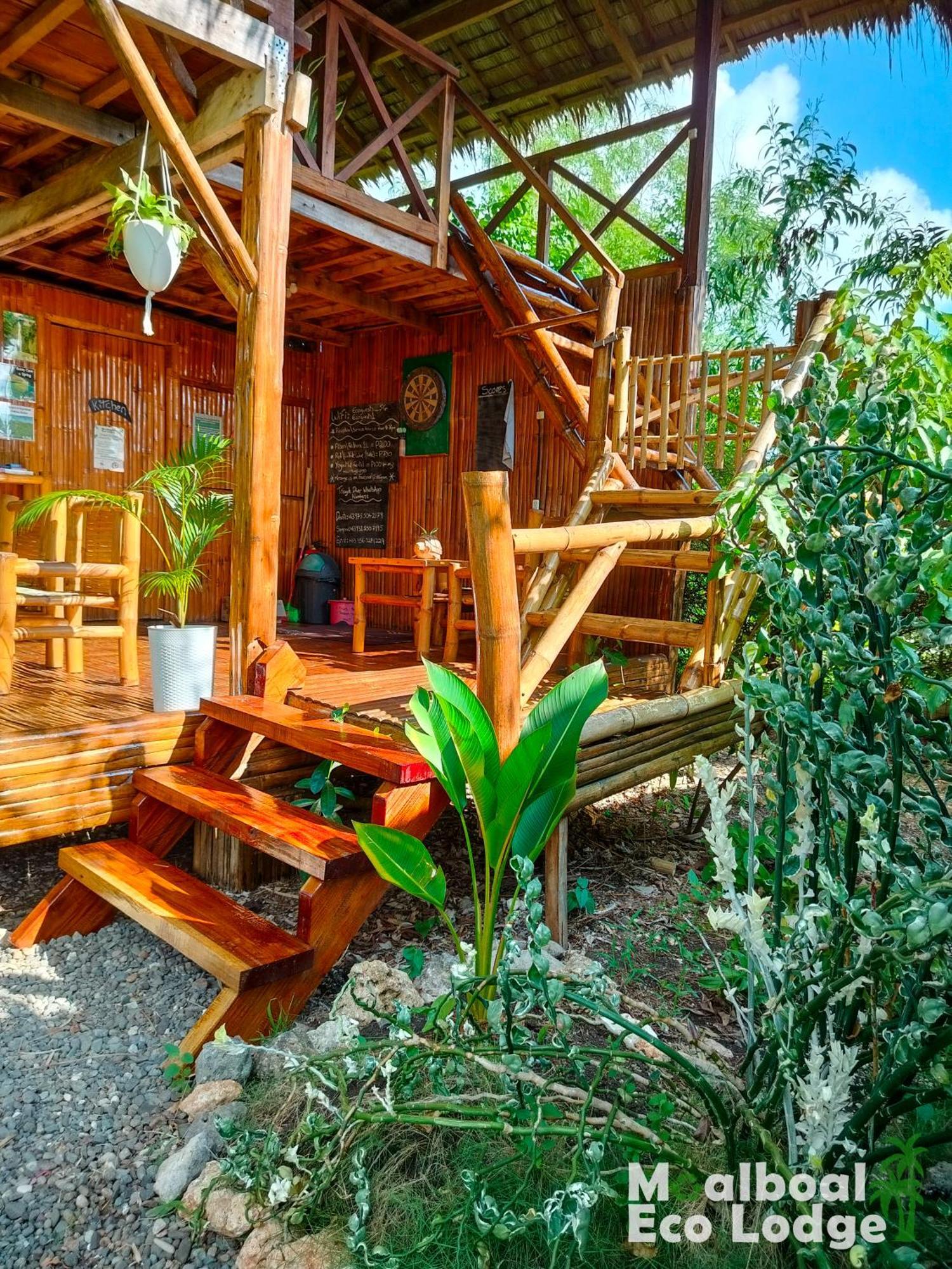 Moalboal Eco Lodge Exterior photo