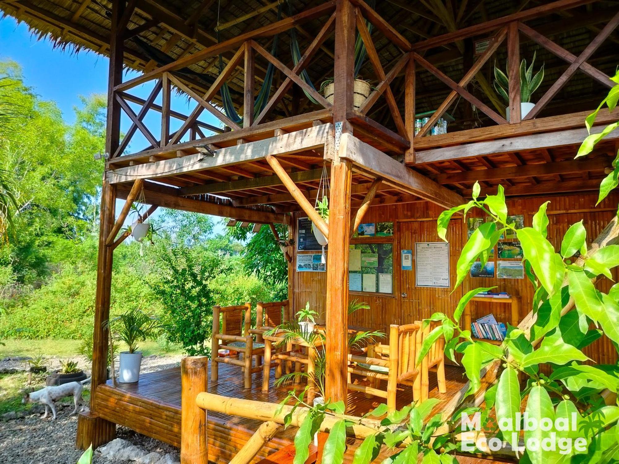 Moalboal Eco Lodge Exterior photo